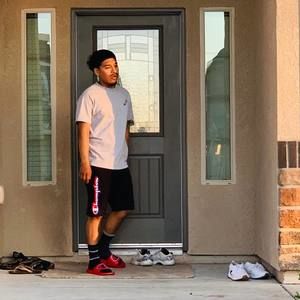 Meet your Posher, Jose